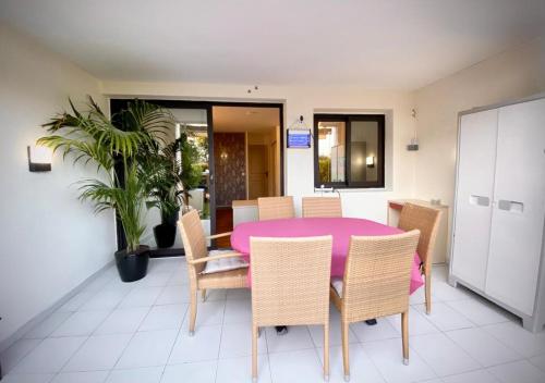 Appartement Villa Francia, Cannes,minimum 6 nuits de sejour 33 Avenue Amiral Wester Wemyss Cannes