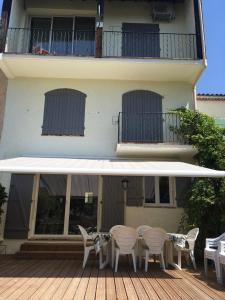 Full aircon cozy house 4rooms near NCE