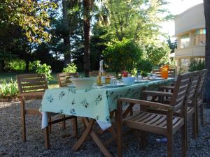 Villa G te with friends room in stately villa with pool and parkgarden  84600 Valréas Provence-Alpes-Côte d\'Azur