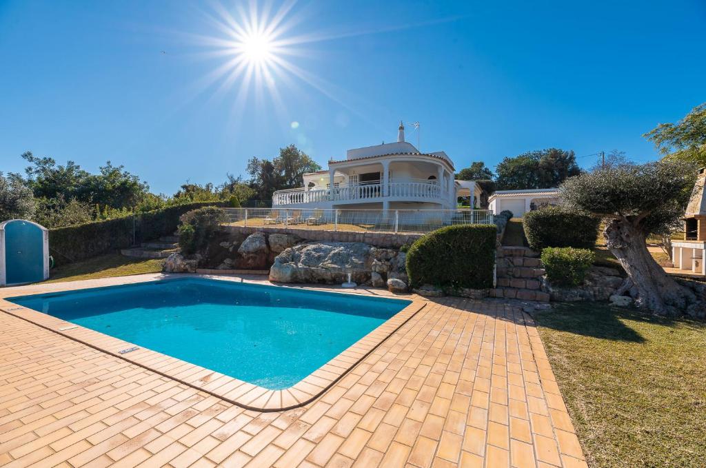 Gabi Miguel Holiday Rentals - Villa Gabi Ilha da Madeira, Vale de Parra, 8200-901 Albufeira