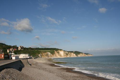 Villa Villa Gabrielle Face à la mer 22 Rue Léonce Grau     Pourville Hautot-sur-Mer