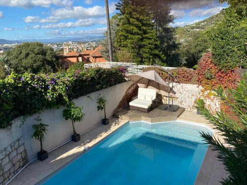 Villas Villa Galateias, un coin de Paradis, superbe vue avec piscine 39 Chemin de Caldana Cannes