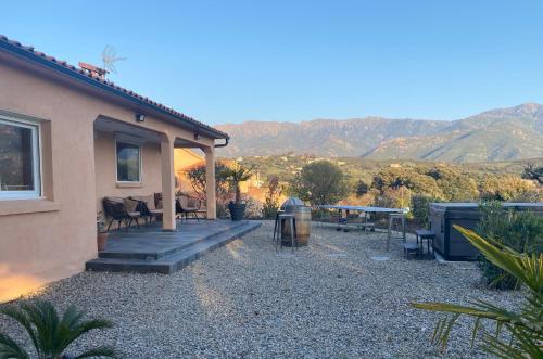 Villa Ghjuvan - Sea, Mountain & Spa Peri france