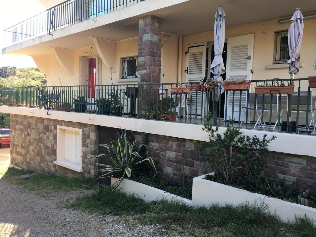 Appartement Villa Ginette 97 Avenue Théophile Gautier, 83370 Fréjus