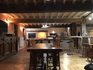 Gîte landais de Capdebos avec piscine et spa 15 personnes