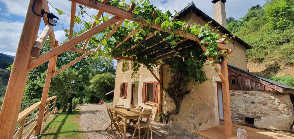 Villa Gîte tout confort au cœur des Pyrénées Ariègeoises 1418 Cillere 09200 Alos