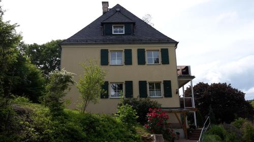 Villa Goldbrunnen Ferienwohnung 3 Bad Elster allemagne