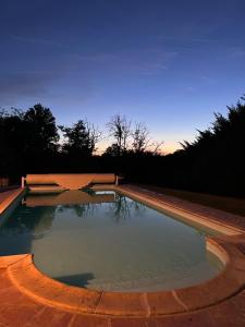 Grande maison avec piscine privée