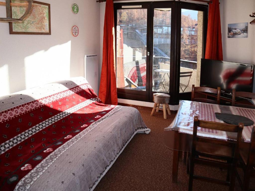 Grande maison avec piscine privée