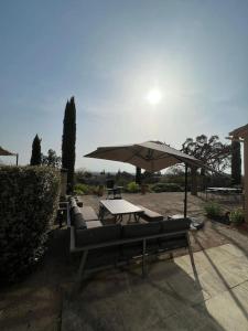 Grande villa avec piscine et vue panoramique
