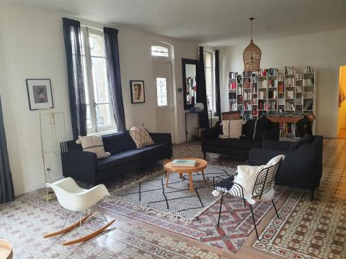 Grande villa centre d Arles