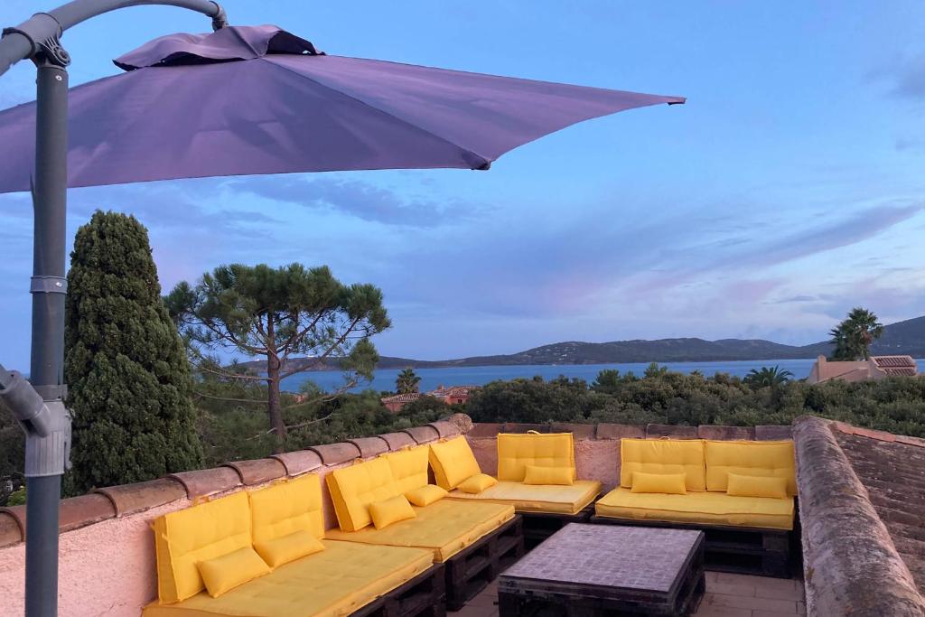 Villa Grande Villa, Corse du Sud, Domaine privé de Cala Rossa Domaine de Cala Rossa - 162 allée de Myrtes 20137 Porto-Vecchio