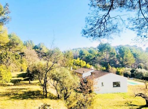 Grande Villa Pernoise : Les Amarelles