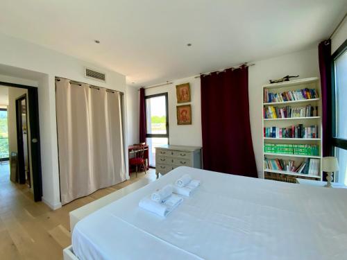 GROOMI L'architecte - Villa avec spa !