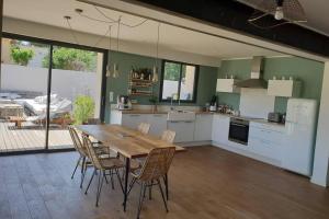 GROOMI La Standing- Villa d'architecte avec piscine !