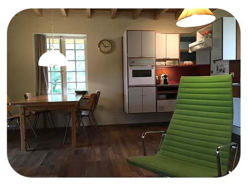 Guesthouse at the lake