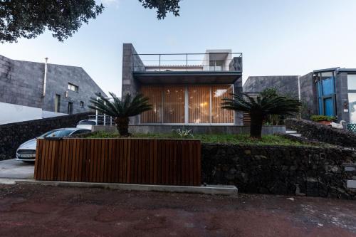 H. S. Caloura