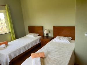 HEATED POOL , JACUZZI, WIFI ,GAMES ROOMS,9 BEDROOMS