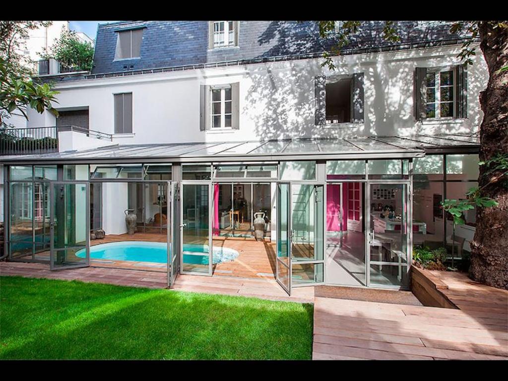 Villa Villa Hersent, Paris 15th swimming pool 29 Rue d'Alleray, 75015 Paris