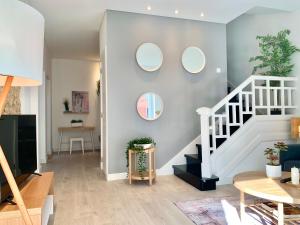 Home Out City Villa