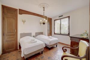 IMMOGROOM- Villa 200m2 - Pool - Sea view - Parking - Independence