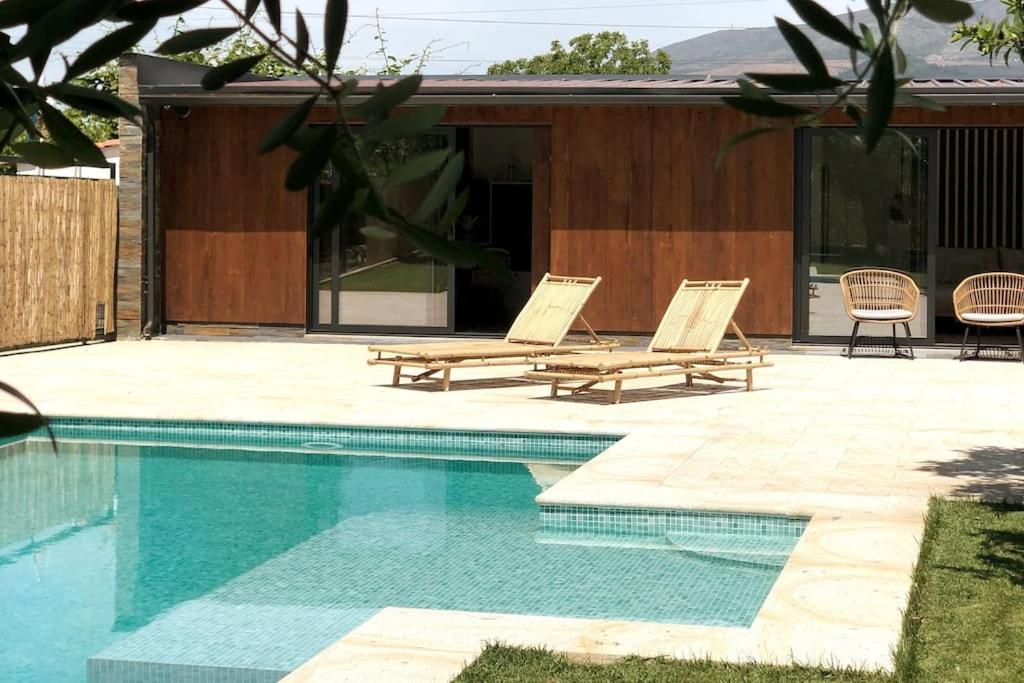 Jardim do Olival - Casa com piscina 257 Rua de Pereira, 4990-307 Correlhã