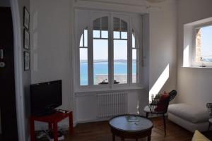 Jolie maison VUE MER en granit rose dans un quartier calme de PERROS-GUIREC - Ref 929