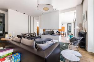 JOY Architect's villa with heated swimming pool and garden in Biarritz