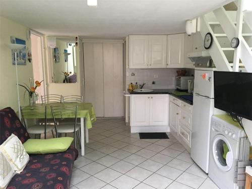 JU18 : NARBONNE-PLAGE : Villa 3 pièces mezzanine 6 couchages