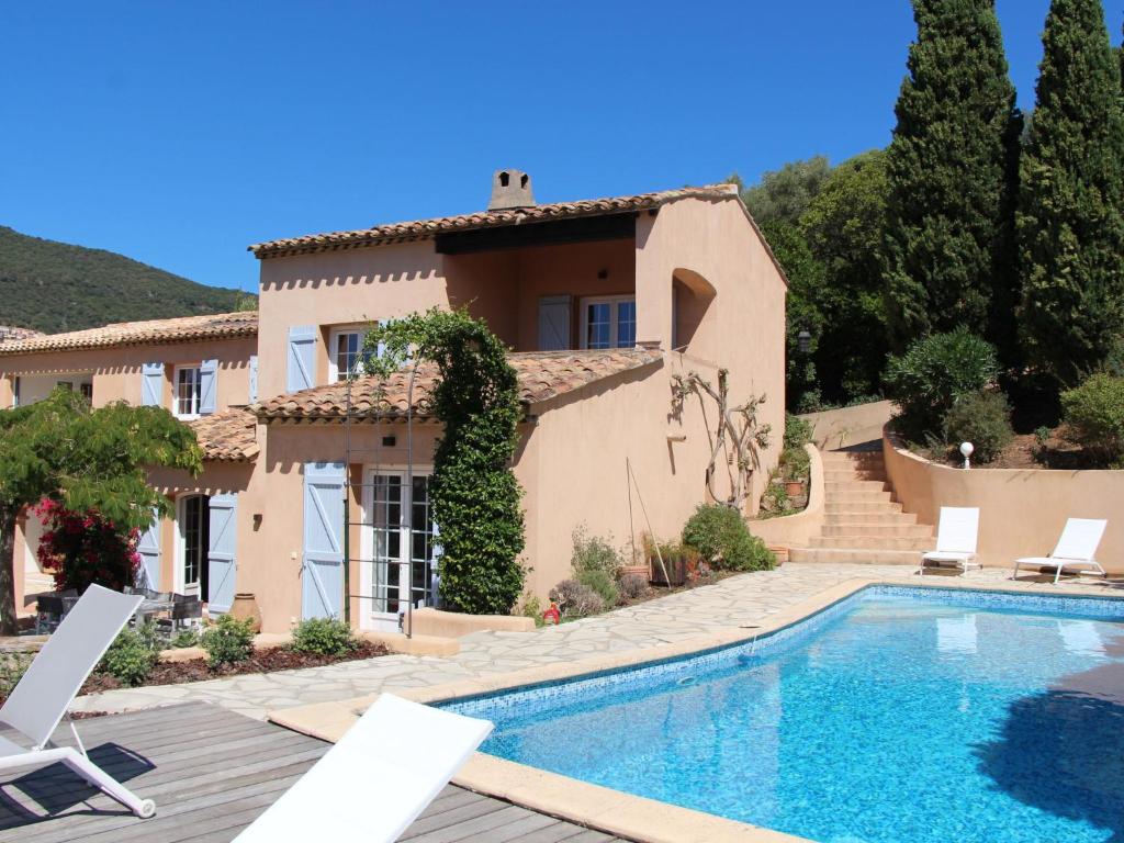 KABEN Superbe villa prestige 4etoiles, piscine chauffée, sauna, jacuzzi, pétanque