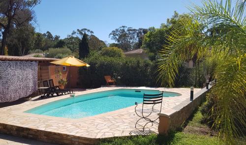 Villa Kalango avec sa piscine en bord de mer Lucciana france