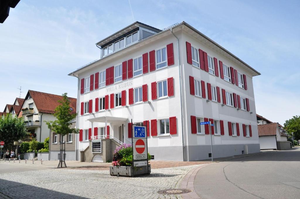 Appartements Villa Kubus Oberdorferstraße 11, 88085 Langenargen