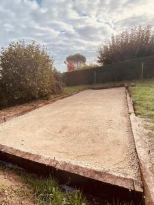 L'Albizia Maison dans un lieu paisible avec jardin et pétanque classé 4 étoiles