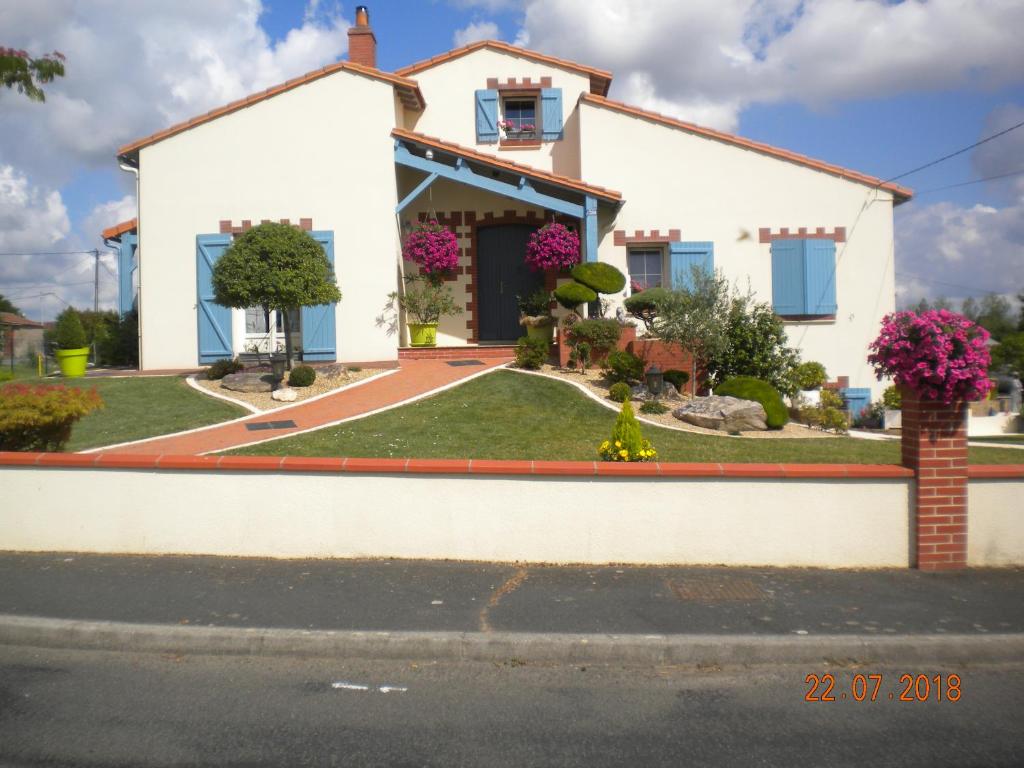L'ESCALE COTE BLEUE VILLA & Spa 13960 Sausset-les-Pins