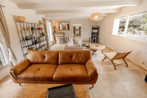 La Bastide Blanche au coeur des vignes Maison MIP