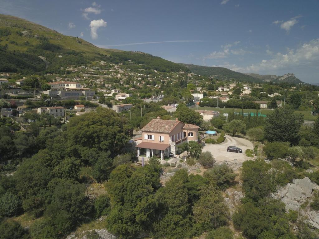 La Genevrière Domaine de la Genevrière Route du Stade, 06140 Tourrettes-sur-Loup