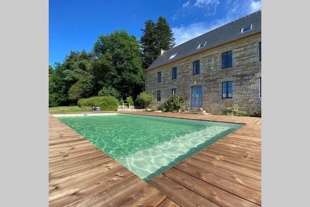 Villa La Lande du Rest - Le Quillio Magnifique ancienne ferme de notables avec piscine chauffée la lande du rest 22460 Le Quillio