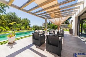 La Magnifique Large Pool Garden Peaceful Cannes Series Offer