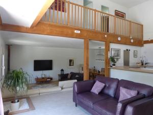 La Maison Barthélemy: Voie Verte et piscine
