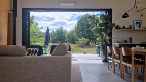 La Maison dans l'Airial, maison d'architecte en pleine nature