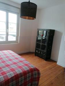 La maison ouverte avec cheminée extérieure et SPA
