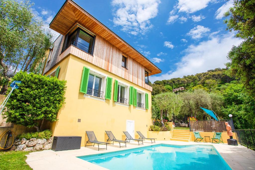 Villa LA SOLEILLA VI4295 By Riviera Holiday Homes Stratégique du Mont leuze, 19 06300 Nice