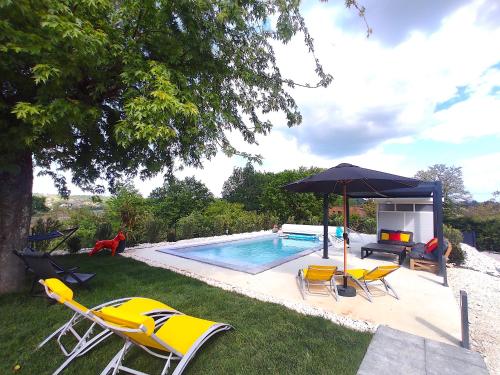 La Villa d'Elsa - 10/12 pers. - Piscine chauffée - 400m du centre ville