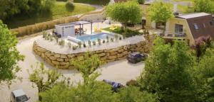 La Villa d'Elsa - 10/12 pers. - Piscine chauffée - 400m du centre ville