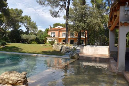 La villa de Monique
