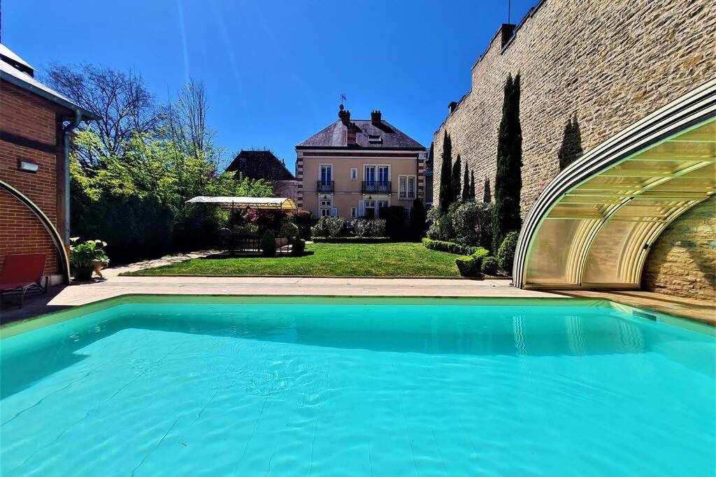 Villa LA VILLA DES ROSES un écrin enchanteur 55 Boulevard Thiers 21000 Dijon