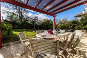 LAKEVIEW KEYWEEK Villa with Pool Garden and Terrace in Biarritz