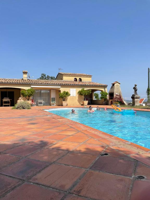 Villa Villa Lazuel, piscine privative chauffée, vue panoramique et jardin clos 30 Route de Lazuel, 07200 Aubenas