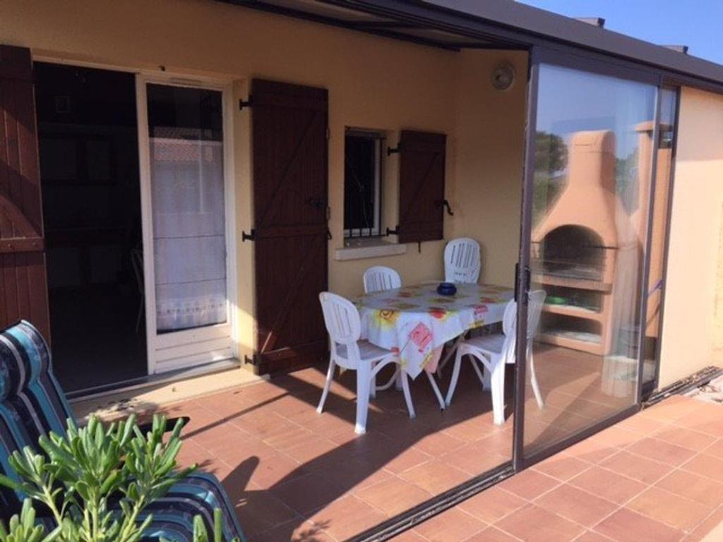 Villa Villa Le Barcarès, 3 pièces, 6 personnes - FR-1-81-478 ASTERIES 53 - avenue de la Grande Plage, 66420 Le Barcarès