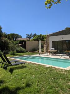 Villa Le Gai Ruisseau - Villa avec piscine 1 Le Gai Ruisseau 30330 Cavillargues Languedoc-Roussillon